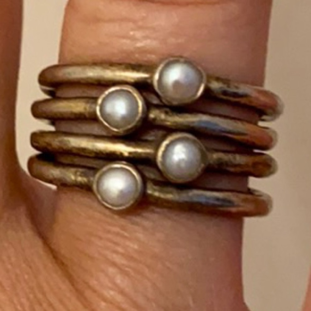 Fresh water pearl stackable rings